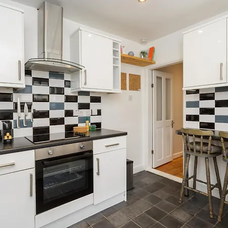 Percy Terrace - Charming 2 Bedroom Town House Portsmouth Exterior photo